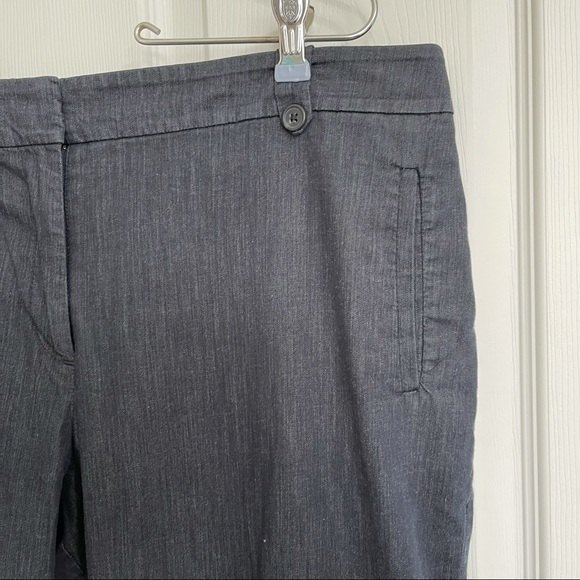 Ann Taylor LOFT Dark Blue Capris Pants Cotton Blend Pockets Classic Size 14 - Picture 4 of 12